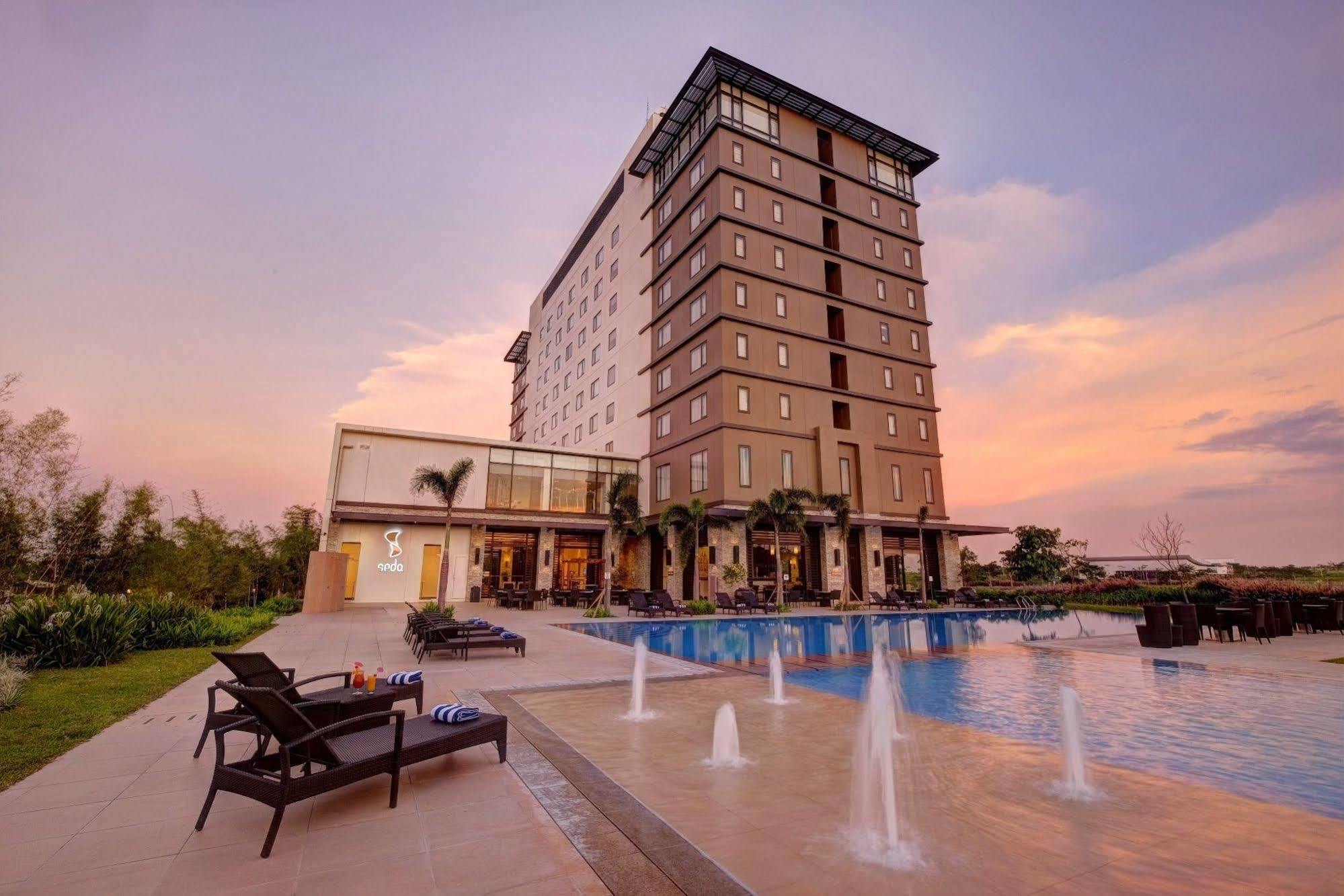 Hotel Seda Nuvali Santa Rosa  Esterno foto